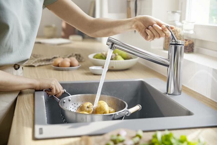 Смеситель для кухни Hansgrohe Zesis M33 150 1jet 74802000, хром