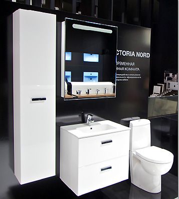 Напольный унитаз Roca Victoria Nord 342ND7000 с бачком 341ND0000