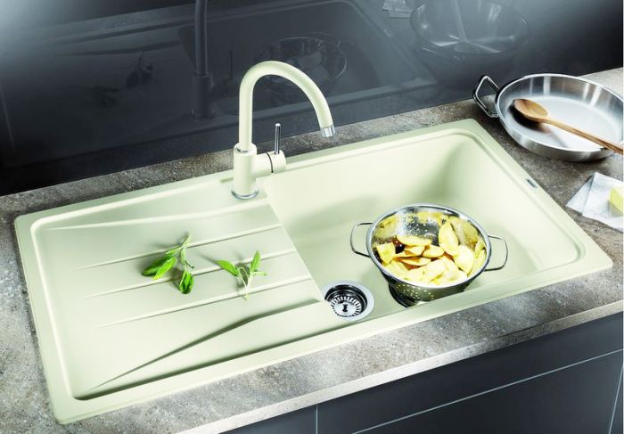 Смеситель Blanco Mida 524204 для кухонной мойки