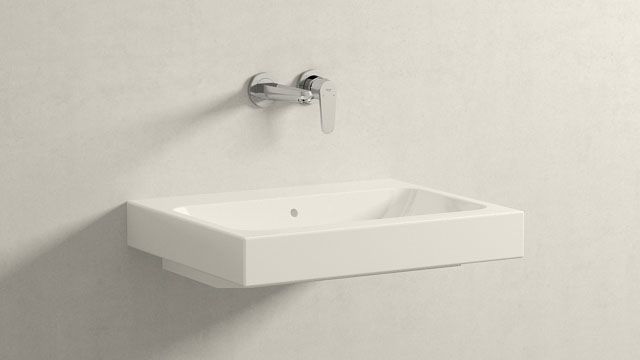 Смеситель Grohe Lineare New 19965001 на борт ванны
