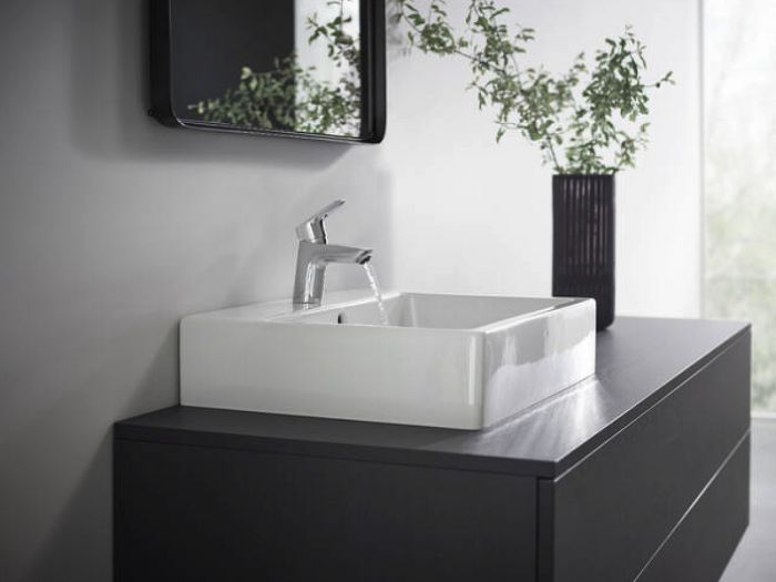Смеситель для раковины Hansgrohe Logis 71071000, хром